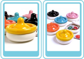 spalvoti prezervatyvai